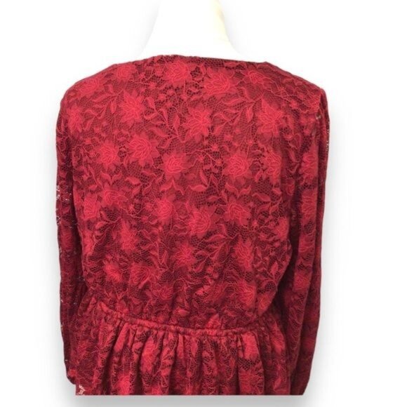 Maurice’s Womens Long Sleeve V Neck Lace Holiday Blouse, Red, size XL - Picture 4 of 9